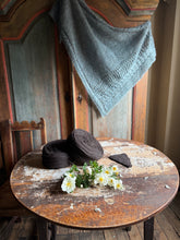Load image into Gallery viewer, Nutiden - Svarta havet- June Collection 2026 - #nutidenyarn - unspun Swedish wool yarn