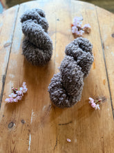 Load image into Gallery viewer, VARV - Nugatum - May 2026 - #varvyarn - a twist on nutiden - boucle Swedish wool yarn