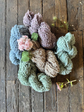 Load image into Gallery viewer, VARV - Enhörnings MAN - Nov 2025 - #varvyarn - a twist on nutiden - boucle Swedish wool yarn