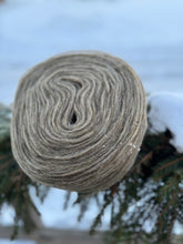 Load image into Gallery viewer, Nutiden - PÅ RAK ARM  - February Collection 2026 - #nutidenyarn - unspun Swedish wool yarn