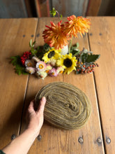 Load image into Gallery viewer, Nutiden - Härska - September Collection 2026 - #nutidenyarn - unspun Swedish wool yarn