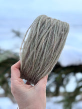 Load image into Gallery viewer, Nutiden - DRA SITT STRÅ TILL STACKEN - February Collection 2026 - #nutidenyarn - unspun Swedish wool yarn