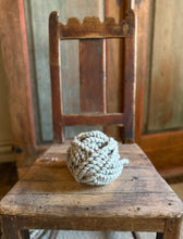 Load image into Gallery viewer, Formidabel - Ettira - greenish grey -
