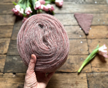 Load image into Gallery viewer, Nutiden - DET BRINNER I KNUTARNA - March Collection 2026 - #nutidenyarn - unspun Swedish wool yarn