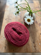 Load image into Gallery viewer, Nutiden - Röda havet- June Collection 2026 - #nutidenyarn - unspun Swedish wool yarn