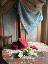 Load image into Gallery viewer, Nutiden - Röda havet- June Collection 2026 - #nutidenyarn - unspun Swedish wool yarn