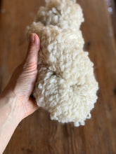 Load image into Gallery viewer, - Single drop - Varv - Astrid - special edition FIN