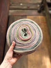 Load image into Gallery viewer, Nutiden - Birthday blend Pyssling - May 2026 - #nutidenyarn - unspun Swedish wool yarn