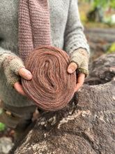 Load image into Gallery viewer, Nutiden - Värma - September Collection 2026 - #nutidenyarn - unspun Swedish wool yarn
