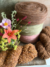 Load image into Gallery viewer, Nutiden - Förvildad - August Collection 2026 - #nutidenyarn - unspun Swedish wool yarn