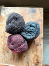 Load image into Gallery viewer, - Single drop - sample bag : Svart alpacka mix - #honerocheirfiber