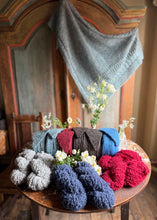 Load image into Gallery viewer, Nutiden - Svea - June Collection 2026 - #nutidenyarn - unspun Swedish wool yarn