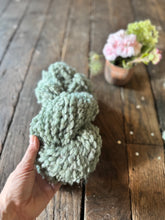 Load image into Gallery viewer, VARV - Enhörnings HOV - Nov 2025 - #varvyarn - a twist on nutiden - boucle Swedish wool yarn