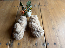 Load image into Gallery viewer, VARV - Persicum - September 2026 - #varvyarn - a twist on nutiden - boucle Swedish wool yarn