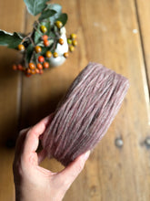 Load image into Gallery viewer, Nutiden - Hjärtstilla - September Collection 2026 - #nutidenyarn - unspun Swedish wool yarn