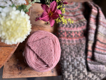 Load image into Gallery viewer, Nutiden - Törnros - August Collection 2026 - #nutidenyarn - unspun Swedish wool yarn