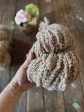 Load image into Gallery viewer, VARV - Enhörning  - Nov 2025 - #varvyarn - a twist on nutiden - boucle Swedish wool yarn
