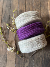 Load image into Gallery viewer, Nutiden - TUVA ( birthday blend ) May collection - (unspun yarn - ospunnet garn) - Swedish wool