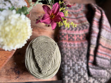 Load image into Gallery viewer, Nutiden - Förvildad - August Collection 2026 - #nutidenyarn - unspun Swedish wool yarn