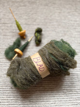 Load image into Gallery viewer, - Single drop - Blad - #honerocheirfiber - spin or felt