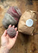 Load image into Gallery viewer, - Single drop - sample bag : GRÅ/grey alpacka mix - #honerocheirfiber