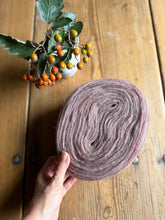 Load image into Gallery viewer, Nutiden - Hjärtstilla - September Collection 2026 - #nutidenyarn - unspun Swedish wool yarn