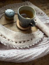 Load image into Gallery viewer, - Single drop - Pyssling - spring shawl - a glimpse of May