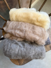 Load image into Gallery viewer, - Single drop - Morgonstund har guld i mun - #honerocheirfiber