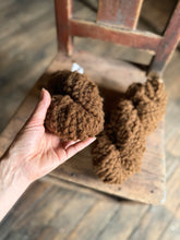 Load image into Gallery viewer, VARV - Cinnamonun - August 2026 - #varvyarn - a twist on nutiden - boucle Swedish wool yarn