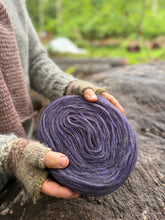 Load image into Gallery viewer, Nutiden - Vakten - September Collection 2026 - #nutidenyarn - unspun Swedish wool yarn