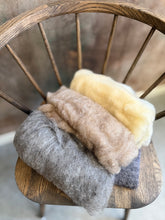 Load image into Gallery viewer, - Single drop - Morgonstund har guld i mun - #honerocheirfiber