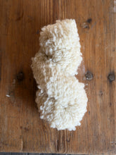Load image into Gallery viewer, - Single drop - Varv - Astrid - special edition FIN