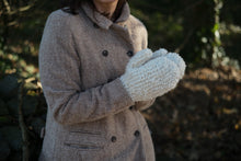 Load image into Gallery viewer, VARV - Astrid  - Nov 2025 - #varvyarn - a twist on nutiden - boucle Swedish wool yarn
