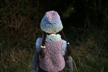 Load image into Gallery viewer, VARV - Enhörnings SVANS - Nov 2025 - #varvyarn - a twist on nutiden - boucle Swedish wool yarn