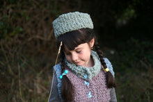 Load image into Gallery viewer, VARV - Enhörnings SVANS - Nov 2025 - #varvyarn - a twist on nutiden - boucle Swedish wool yarn